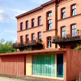 Tiny House in Berlin Rummelsburg, готель у Берліні