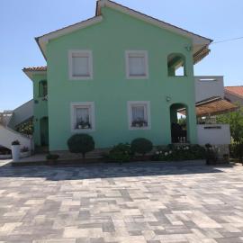 Lucija Apartments