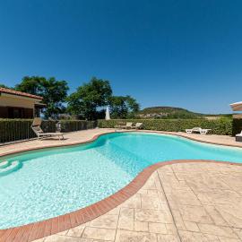 APARTMENT WITH SEA VIEW AND POOL IN CASTELSARDO