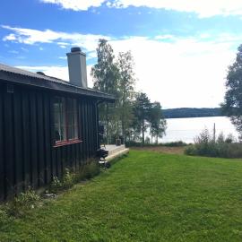 Nærglimt - cabin by the lake Næra, hotel in Ringsaker