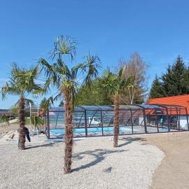 Totutaj Wejsuny - klimatyczne domki z basenem, hotel em Pisz
