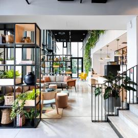 Staycity Aparthotels Paris La Defense, отель в Курбевуа