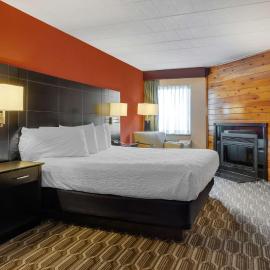 Viesnīca BEST WESTERN PLUS Poconos pilsētā Tanersvila