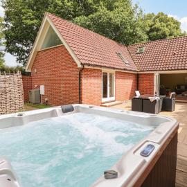 Oak Tree Lodge