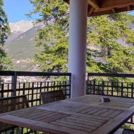 Studio 4 pers avec terrasse, piscine et animaux admis - FR-1-165B-46, hotel din Jausiers