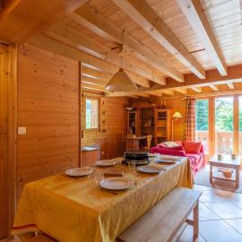 Quiet with mountain view sleeps 6