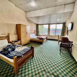 Royal Inn Hotel Murree