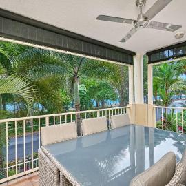Beachfront On Arlington, hotel in Clifton Beach