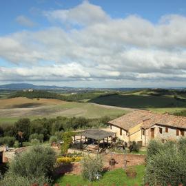Antico Borgo Poggiarello, hotel en Monteriggioni