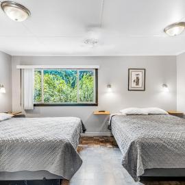 Quilcene में, होटल Mount Constance, Room 10 at Mount Walker Inn