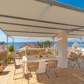 Arolithos, hotel a Spetses