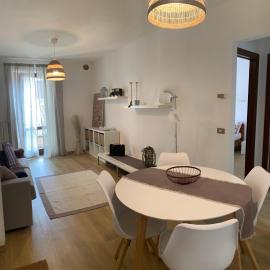 CLO APARTMENT