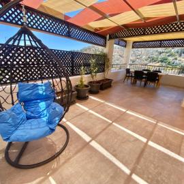 Villa Mira GuestHouse 2 - Downtown Central Amman - AL DIYRIH, hotel u gradu Aman
