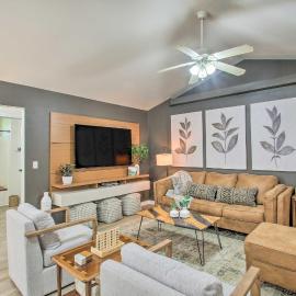 Cozy-Modern Pensacola Home: Large Yard, Grill