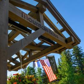 Vail's Mountain Haus at the Covered Bridge, hotel Vailben