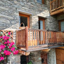 Appartamento Chatrian 2 CIR-TORGNON-0019, hotel i Torgnon