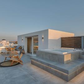 Nautica suites - Grand Suite with jacuzzi