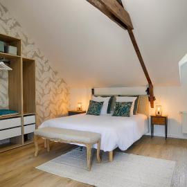 Chambre d’hôtes Douce Heure de Chêne, hotel in Plescop