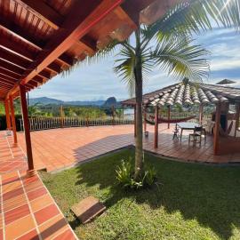 Finca-hotel Montecarlo Guatape by Hope, hotel a Guatapé