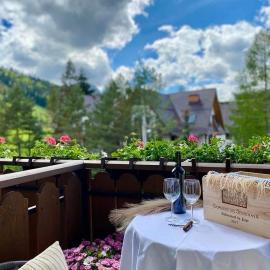 Hotel Nosal Ski & Wine, хотел в Закопане