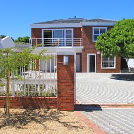Lazy Days Apartments - Cape Town