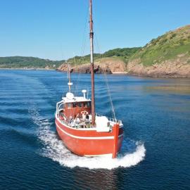 Varra Water - Unique Boat Accomodation - Bornholm, hotel a Neksø