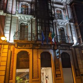 Hotel Puerto de Llanes, hotel di Llanes