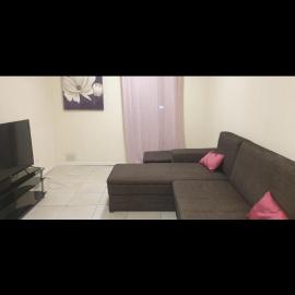 Appartement chaleureux au pied du tramway et à 10 mn de Valenciennes., hotel a Denain