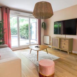 123home- Garden & Spa, Hotel in Serris