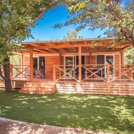Mobilheim Mimi, hotell i Nin