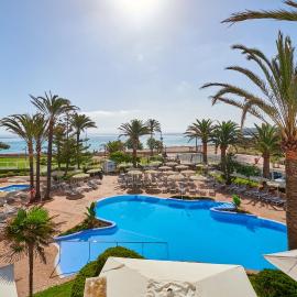 Hipotels Dunas Aparthotel, khách sạn ở Cala Millor