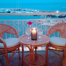 Scario Sunny Apartment in centro, hotell sihtkohas Scario