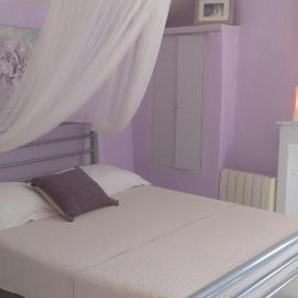 Bienvenue à la Source dans une Maison de Charme, ξενοδοχείο σε Apt