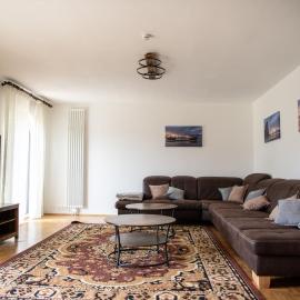 Ganzes Haus mit viel Platz für Familie und Freunde, hotel a Klagenfurt
