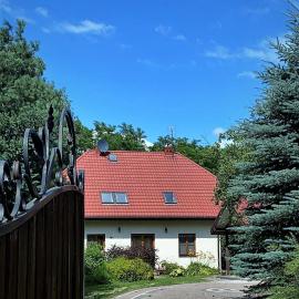 Uroczy dom Wszebory, hotel i Wszebory