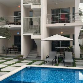 Hotel Suites Del Mar, hotel La Manzanillában