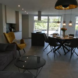 Moselufer Apartments, hotell i Ürzig