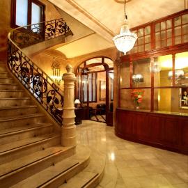 Hotel Nouvel、バルセロナのホテル