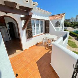 Bonito apartamento con terrazas y aparcamiento.