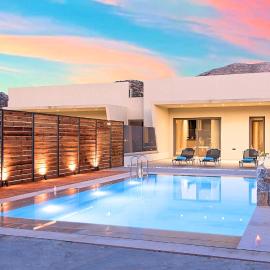 Sissi Lux Villas, Hotel in Sisi