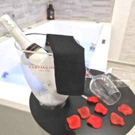 B&B Tra le vie del borgo โรงแรมในเวียสเต