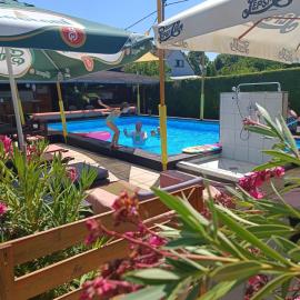 Janika Pension, hotel in Vonyarcvashegy