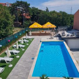 Apartments Adria