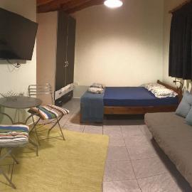 Leonidas apartments 1, hotell i Sparta