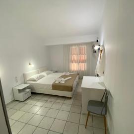Vaya Zorba Studios, hotel v destinaci Skiathos