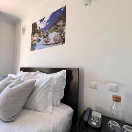Vale do Zêzere Hotel, hotelli kohteessa Manteigas