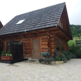 Domek-Górska Przystań, hotel in Ustrzyki Dolne