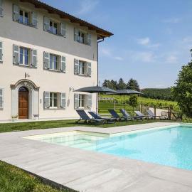 Santa Caterina Langhe, hotel sa La Morra