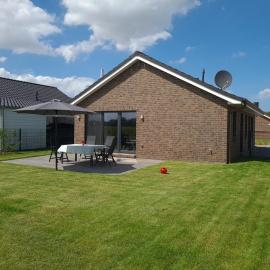 Watt´n Blick - Hundefreundliches Ferienhaus mit Ausblick über die Wiesen bis zum Deich