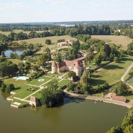 Domaine des Etangs, Auberge Collection, hotell i Massignac